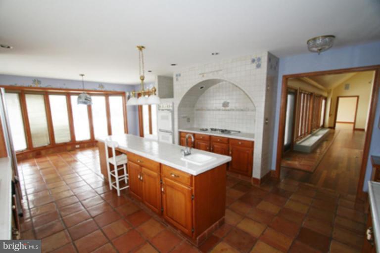 3172 Deths Ford Road Darlington, MD 21034 - Photo 8 of 30 Kitchen