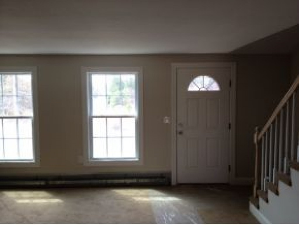 71 Flagg Road Rochester, NH 03839 - Photo 12 of 25