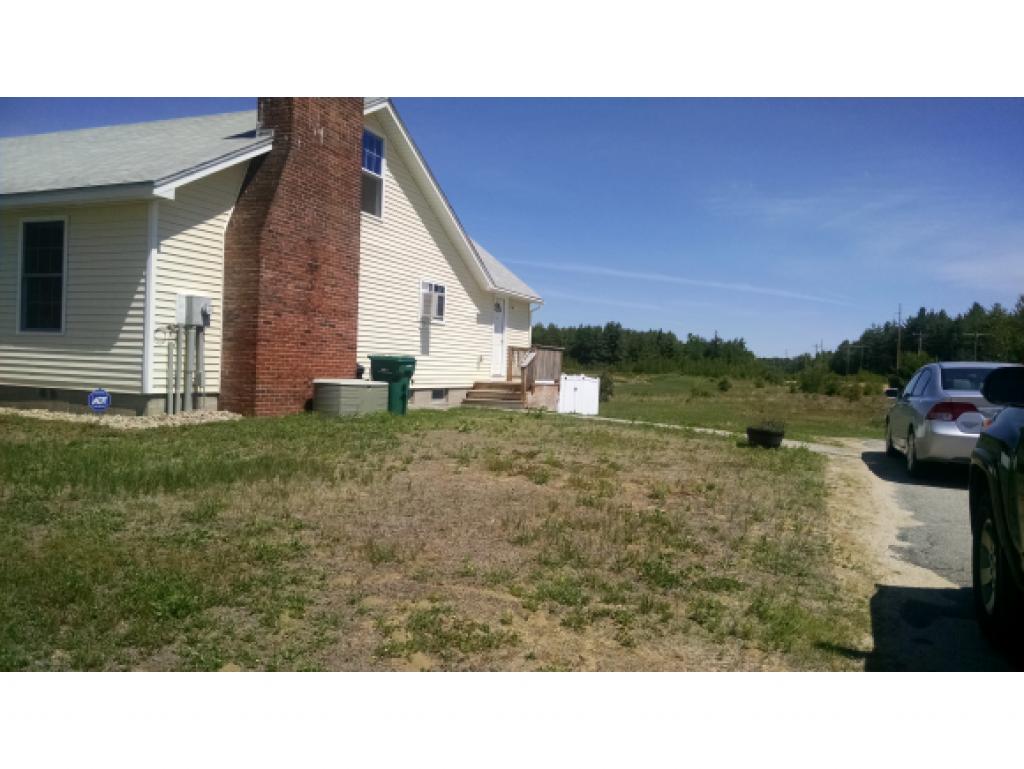 71 Flagg Road Rochester, NH 03839 - Photo 14 of 25