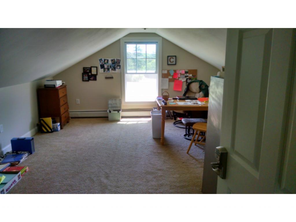 71 Flagg Road Rochester, NH 03839 - Photo 10 of 25