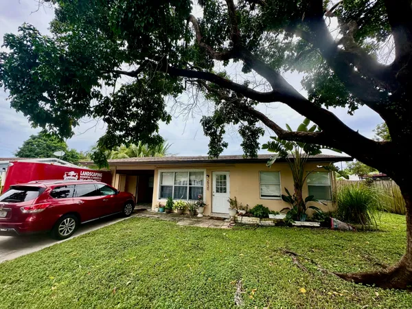 $367,500 | 2930 Northeast 10th Terrace, Pompano Beach, FL 33064