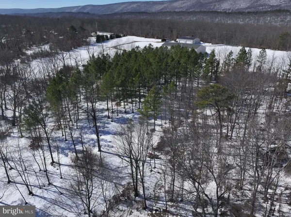 $648,800 | 3402 Elk Lick Road, Everett, PA 15537