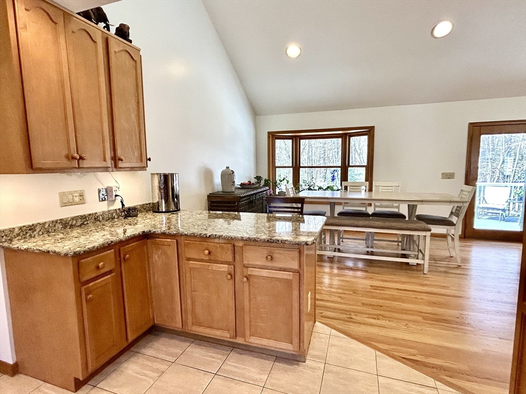 14 Country Club Road Sterling, MA 01564 - Photo 11 of 25 Gallery Image 11