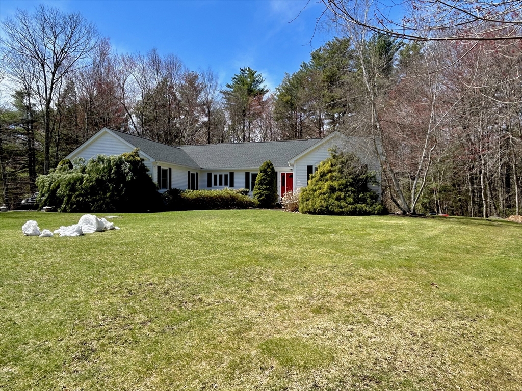 14 Country Club Road Sterling, MA 01564 - Photo 25 of 25 Gallery Image 25