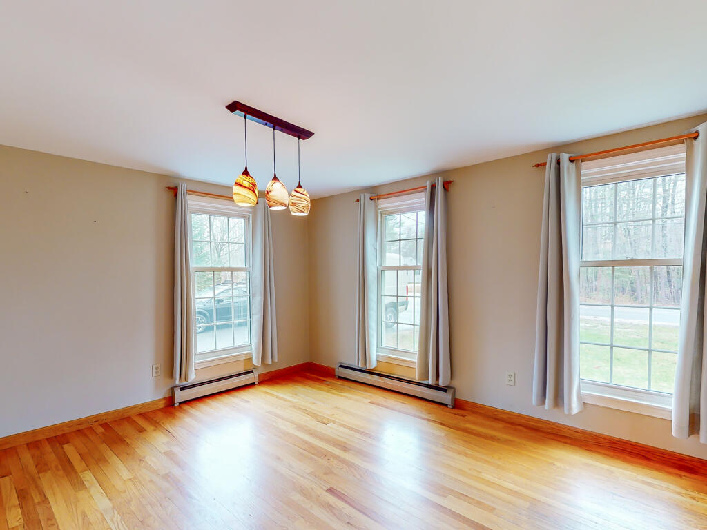 127 Albion Road Windham, ME 04062 - Photo 10 of 37 127AlbionRd-Windham-10