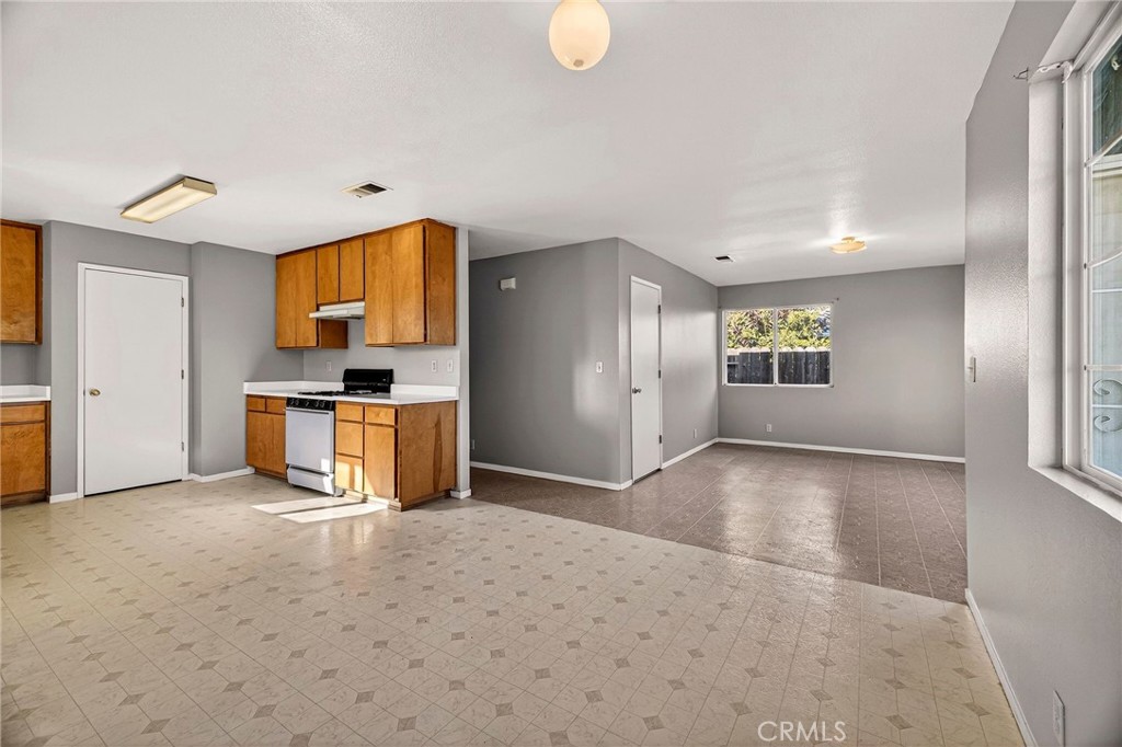 2883 5th Street Biggs, CA 95917 - Photo 12 of 38 a view of kitchen with a sink