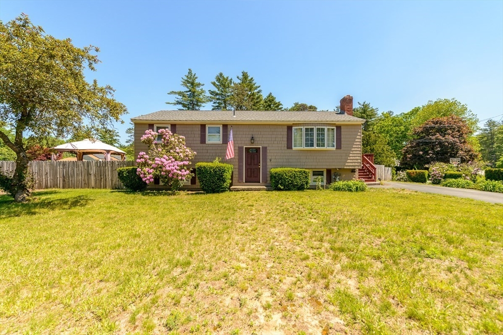 9 Oakland Road Pepperell, MA 01463 - Photo 26 of 37