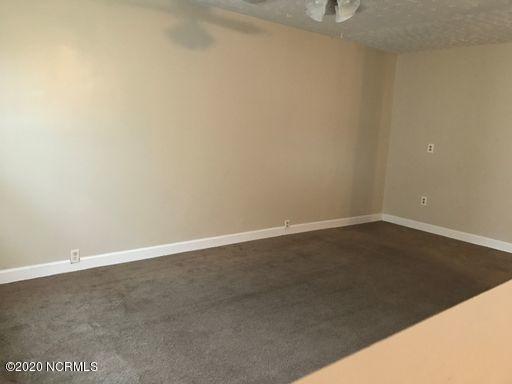 111 Sheffield Road Jacksonville, NC 28546 - Photo 3 of 10 3