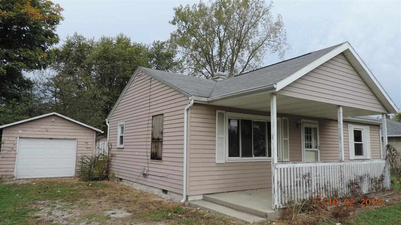 215 North Claypool Road Muncie, IN 47303 - Photo 1 of 10