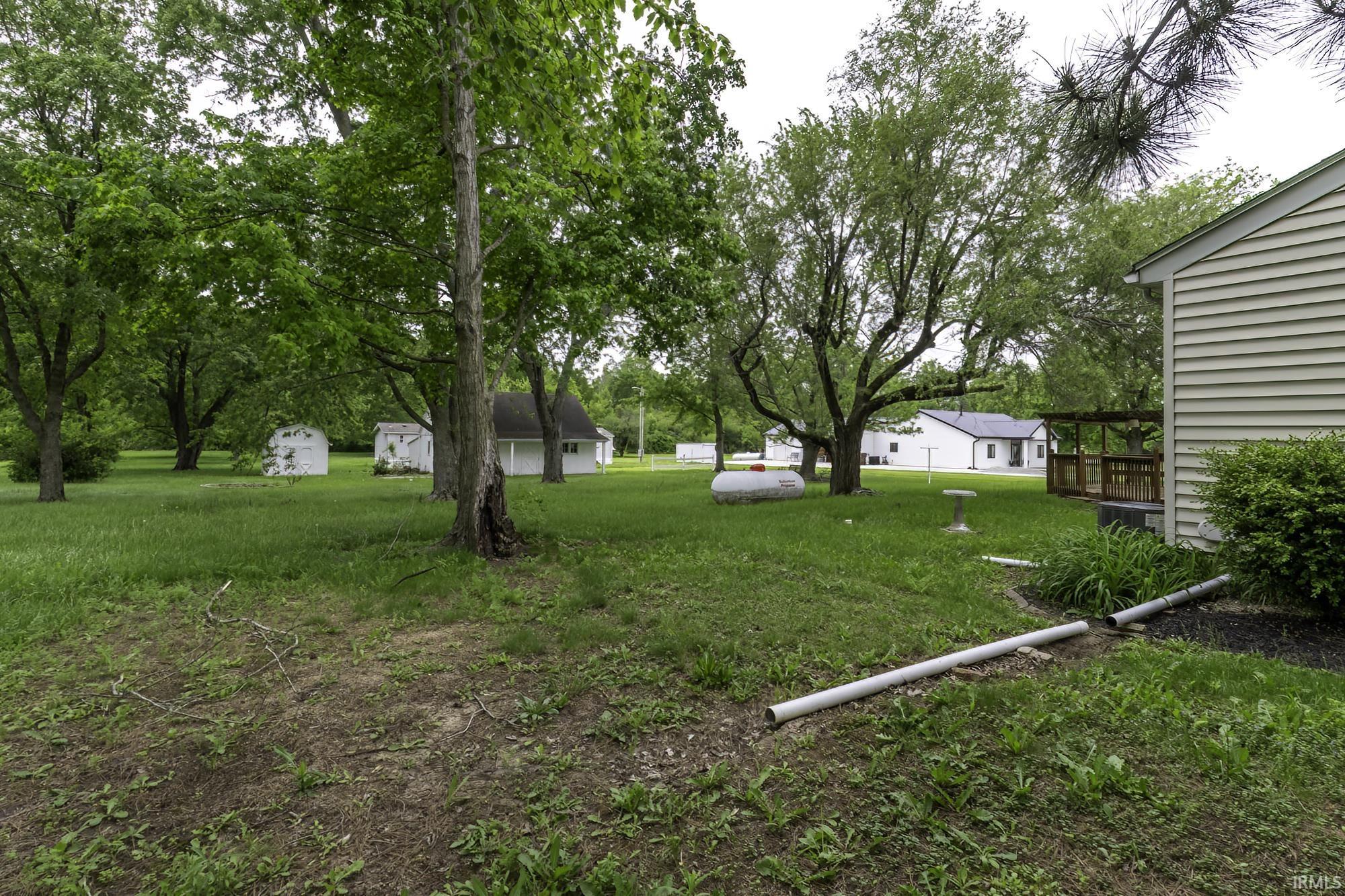 10630 Marion Center Road Fort Wayne, IN 46816 - Photo 4 of 24