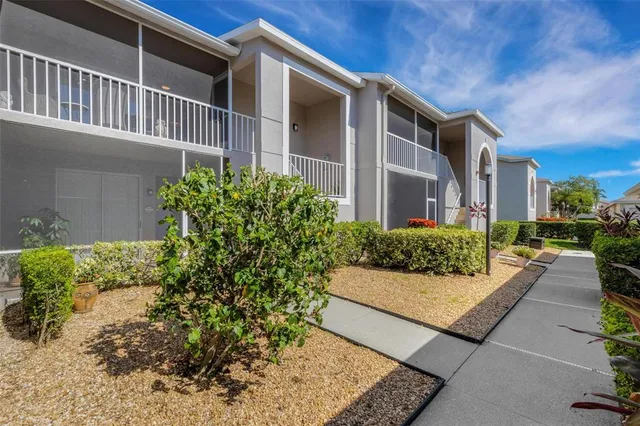 $3,500 | 8921 Veranda Way, Unit 325, Sarasota, FL 34238