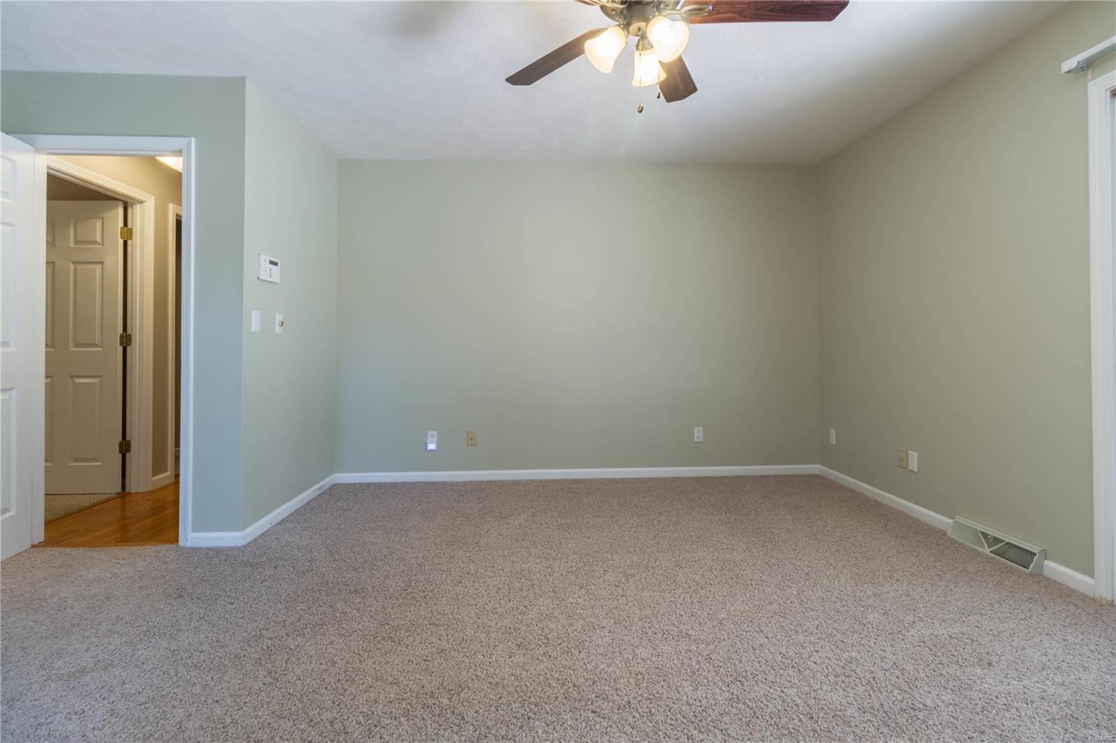 14988 Cundiff Road Carterville, IL 62918 - Photo 28 of 48 Gallery Image 28