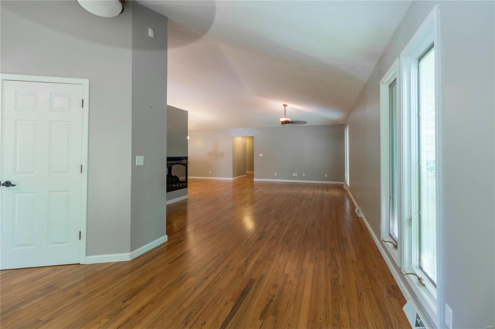 14988 Cundiff Road Carterville, IL 62918 - Photo 9 of 48 Gallery Image 9