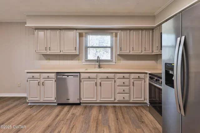 $299,900 | 364 Ridgewood Drive, Dresden, TN 38225