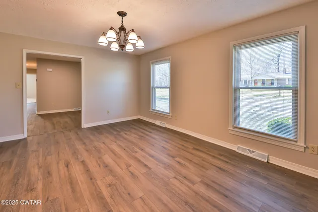 $299,900 | 364 Ridgewood Drive, Dresden, TN 38225