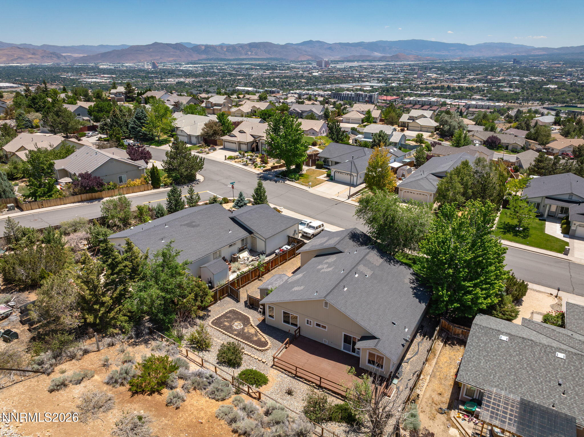 889 South University Park Loop Reno, NV 89512 - Photo 31 of 37 31-web-or-mls-DJI_0865
