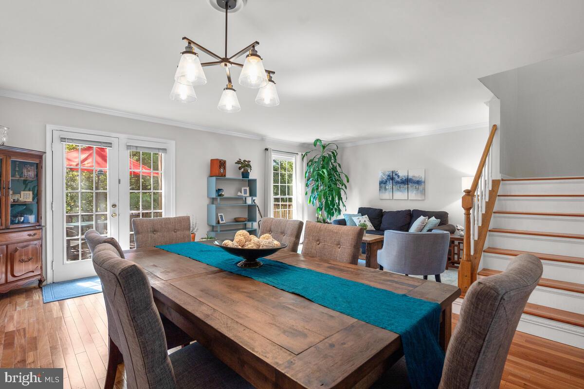 609 Sonata Way Silver Spring, MD 20901 - Photo 11 of 47 Lots of natural light