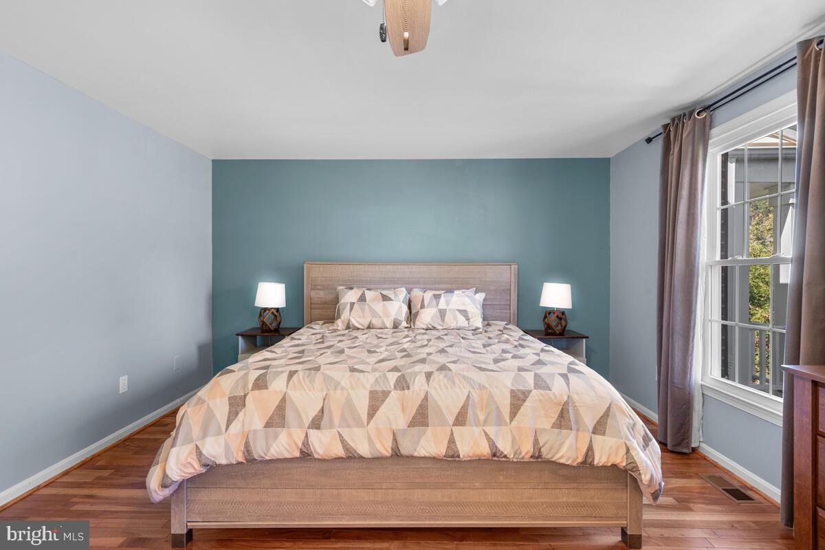 609 Sonata Way Silver Spring, MD 20901 - Photo 22 of 47 Primary Bedroom