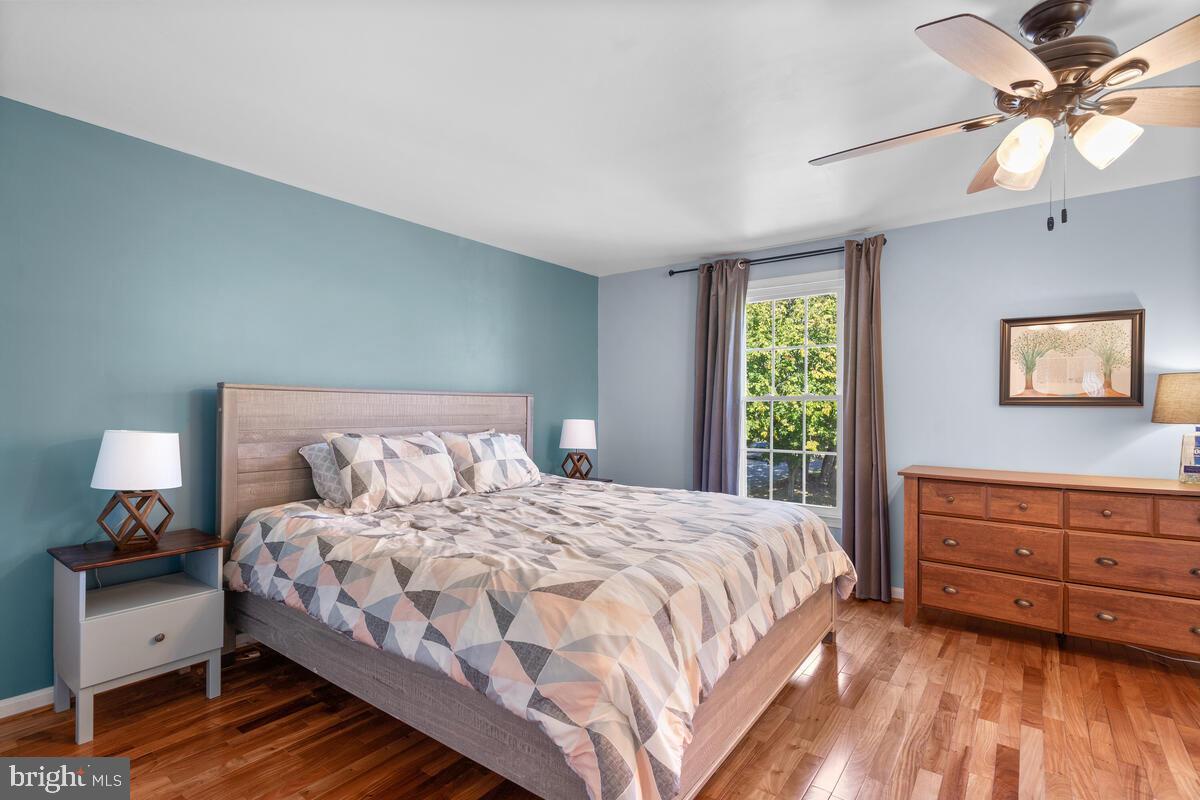 609 Sonata Way Silver Spring, MD 20901 - Photo 23 of 47 Gleaming hardwood floors and ceiling fan