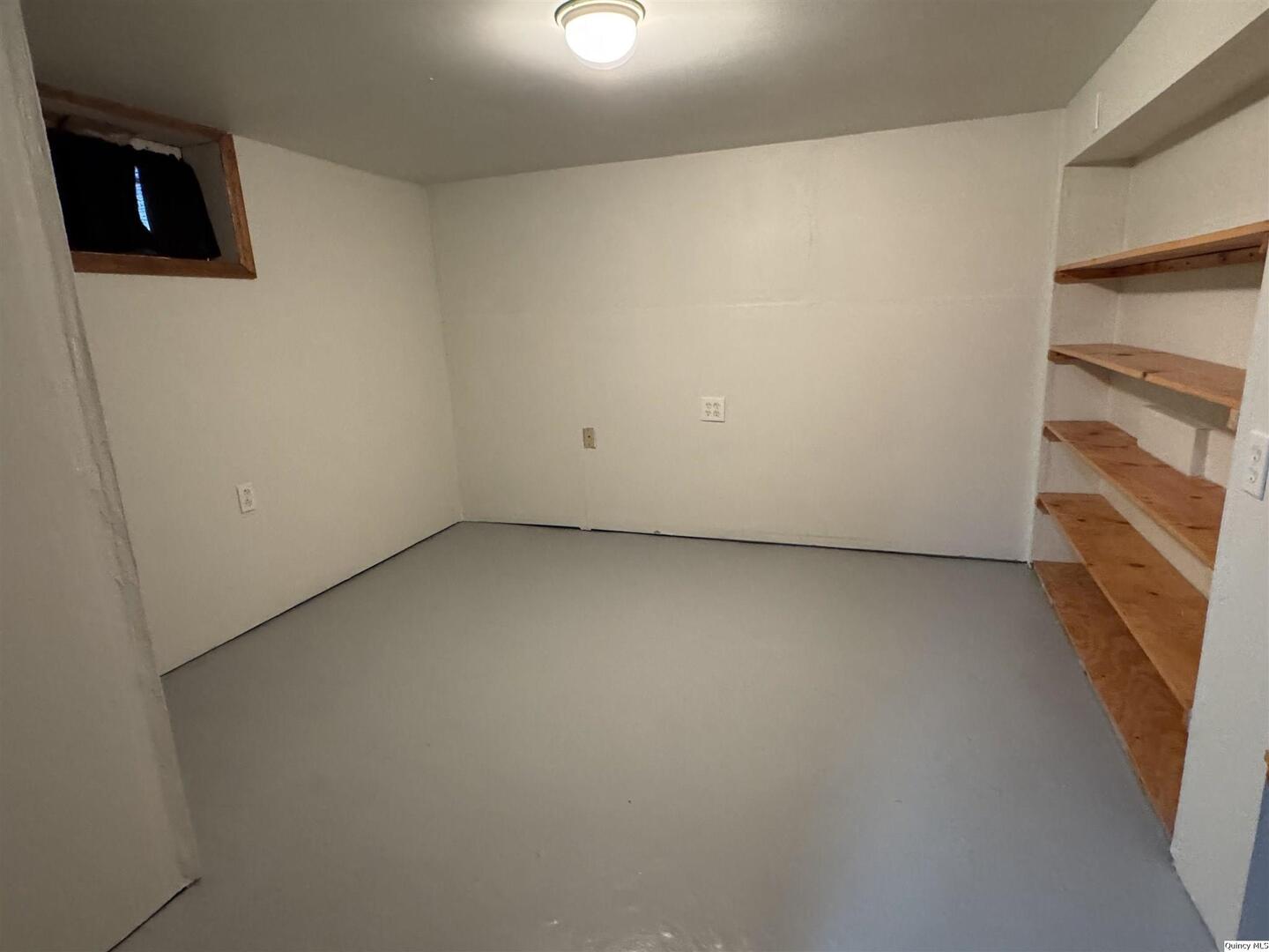 627 South 20th Street Quincy, IL 62301 - Photo 9 of 17