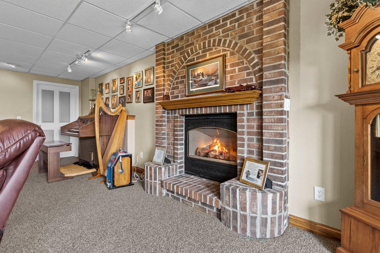 4255 Other Appleton, WI 54913 - Photo 18 of 54 Gallery Image 18