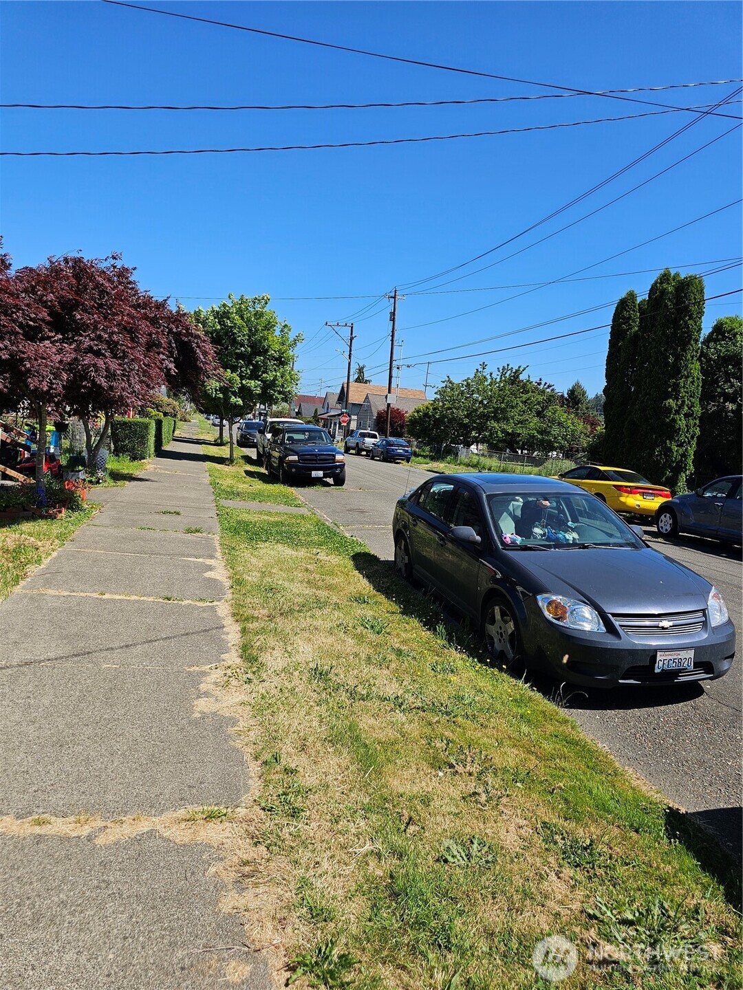 709 Monroe Street Hoquiam, WA 98550 - Photo 17 of 22 a view of a backyard with swimming pool