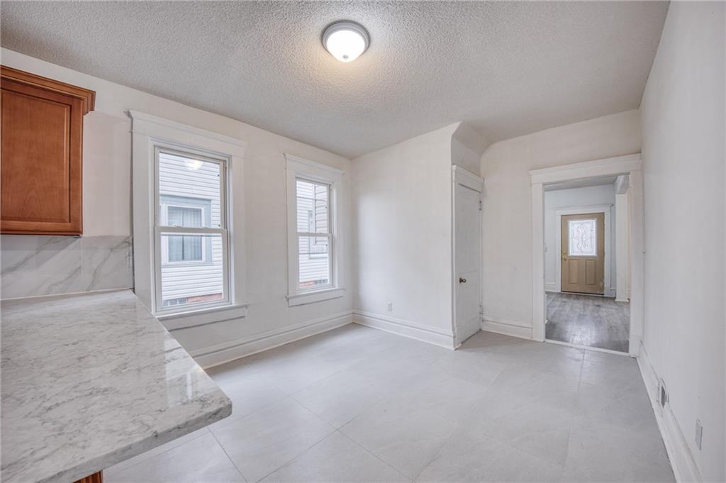 923 Adams Street New Castle, PA 16101 - Photo 13 of 38