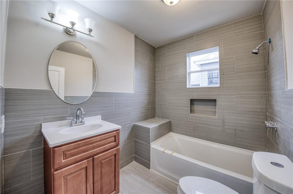 923 Adams Street New Castle, PA 16101 - Photo 24 of 38