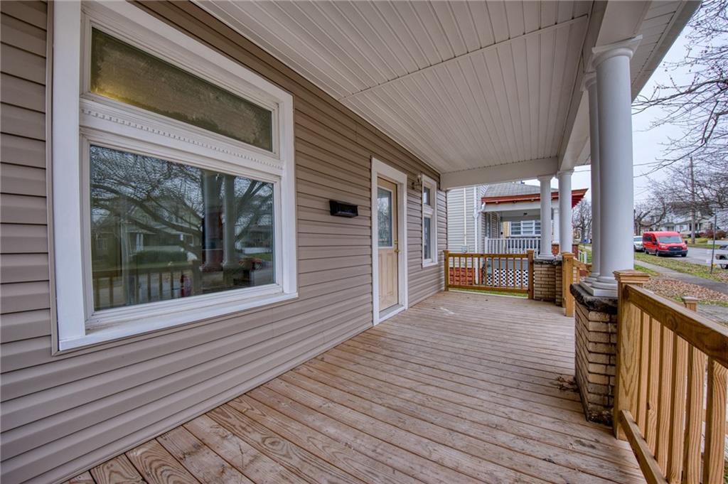 923 Adams Street New Castle, PA 16101 - Photo 6 of 38