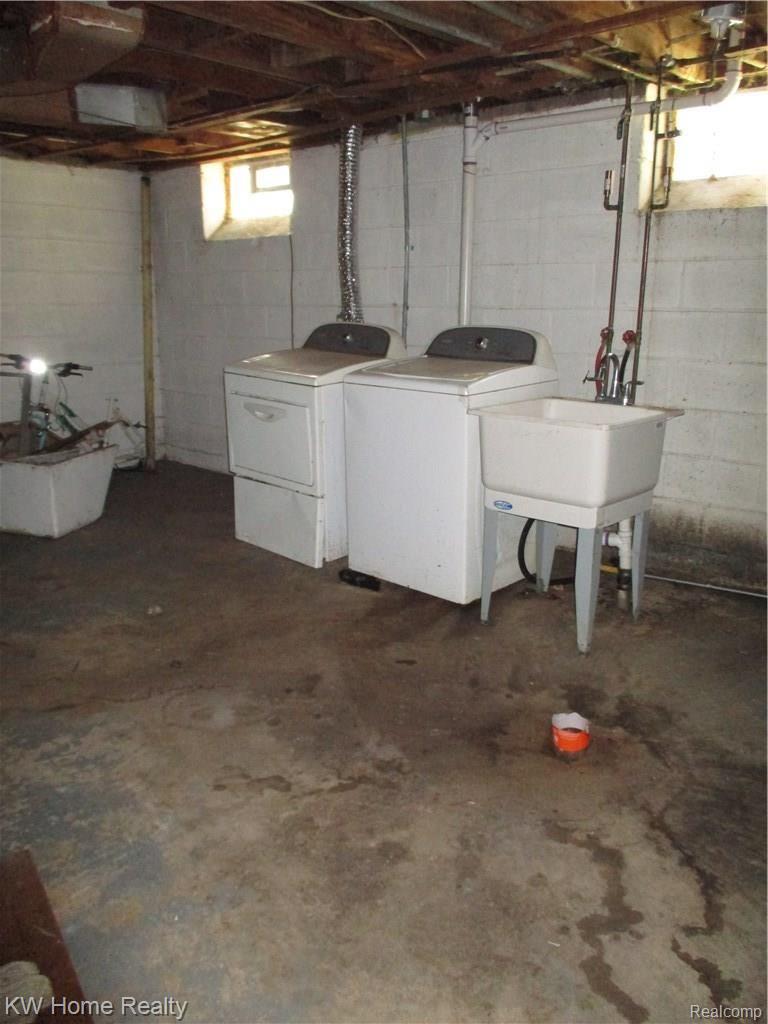 14001 Ashton Road Detroit, MI 48223 - Photo 11 of 11 IMG_0204.JPG