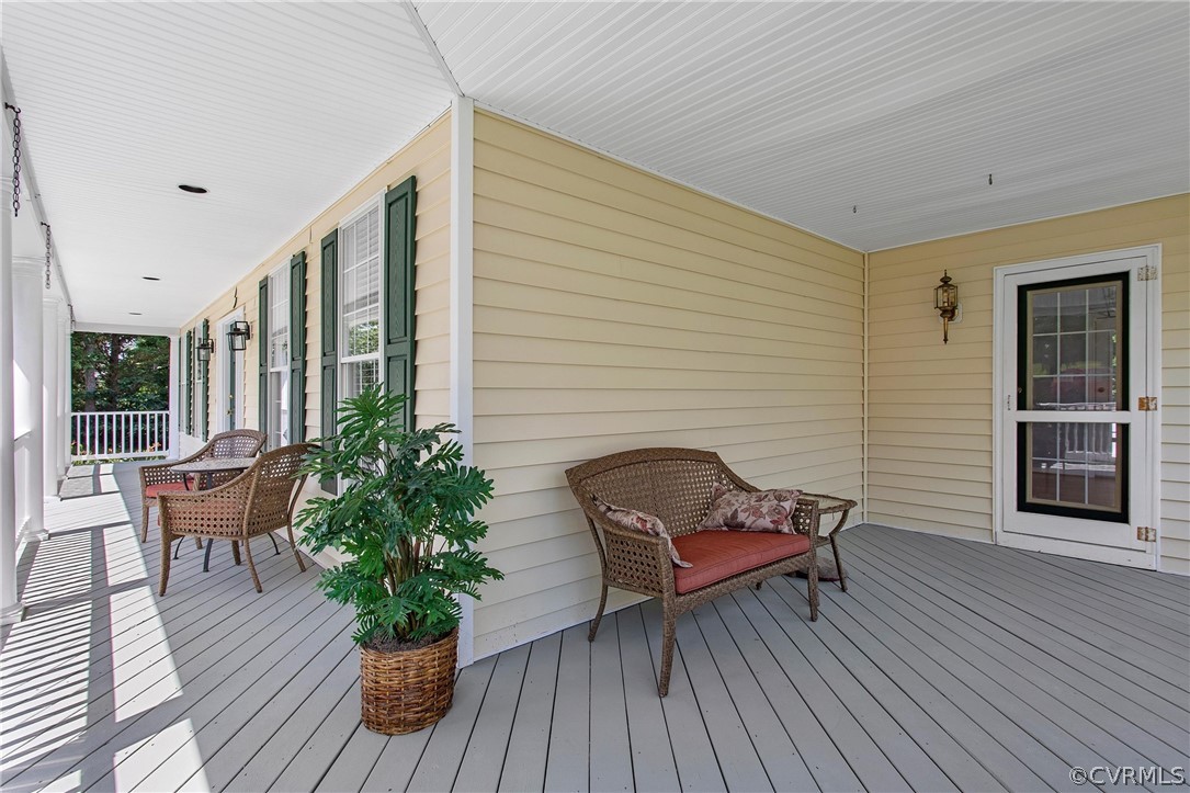 1107 Goswick Ridge Road Midlothian, VA 23114 - Photo 5 of 42