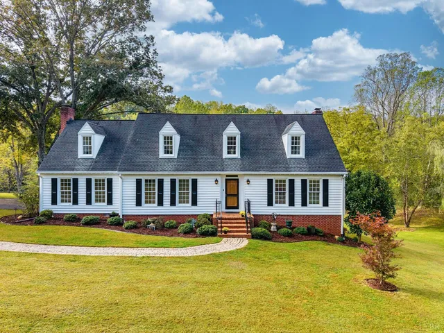 $599,900 | 327 Hans Hill Drive, Madison Heights, VA 24572