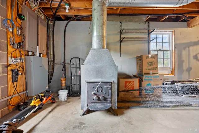 $599,900 | 327 Hans Hill Drive, Madison Heights, VA 24572