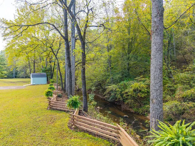 $599,900 | 327 Hans Hill Drive, Madison Heights, VA 24572