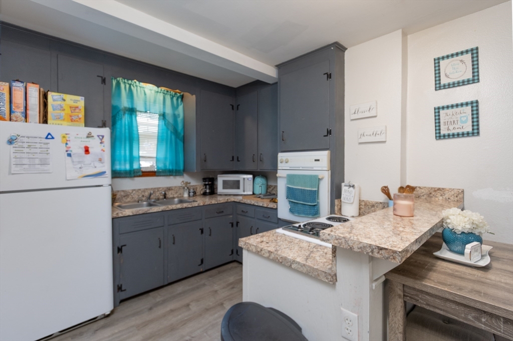 76 Blackstone River Road Worcester, MA 01607 - Photo 3 of 19 Gallery Image 3