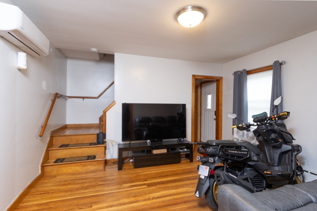 76 Blackstone River Road Worcester, MA 01607 - Photo 7 of 19 Gallery Image 7