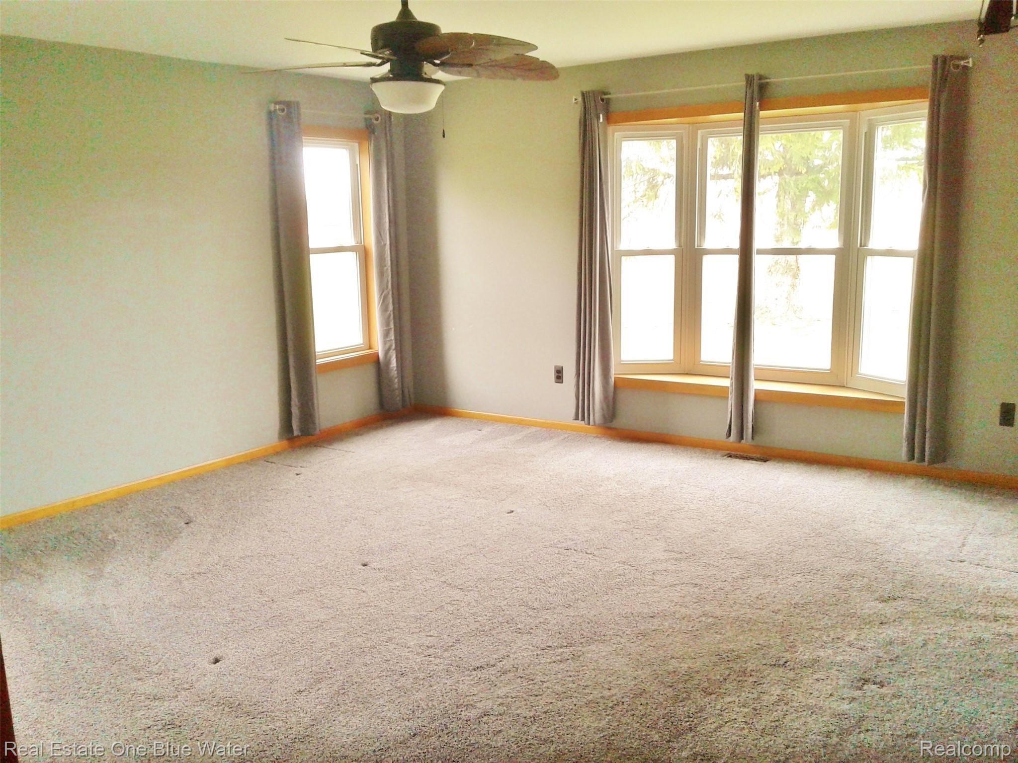 755 Range Road Smiths Creek, MI 48074 - Photo 17 of 22 20200422_143402.jpg