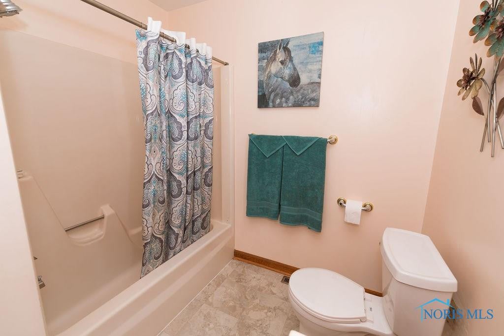 538 Bright Road Findlay, OH 45840 - Photo 14 of 18 Gallery Image 14