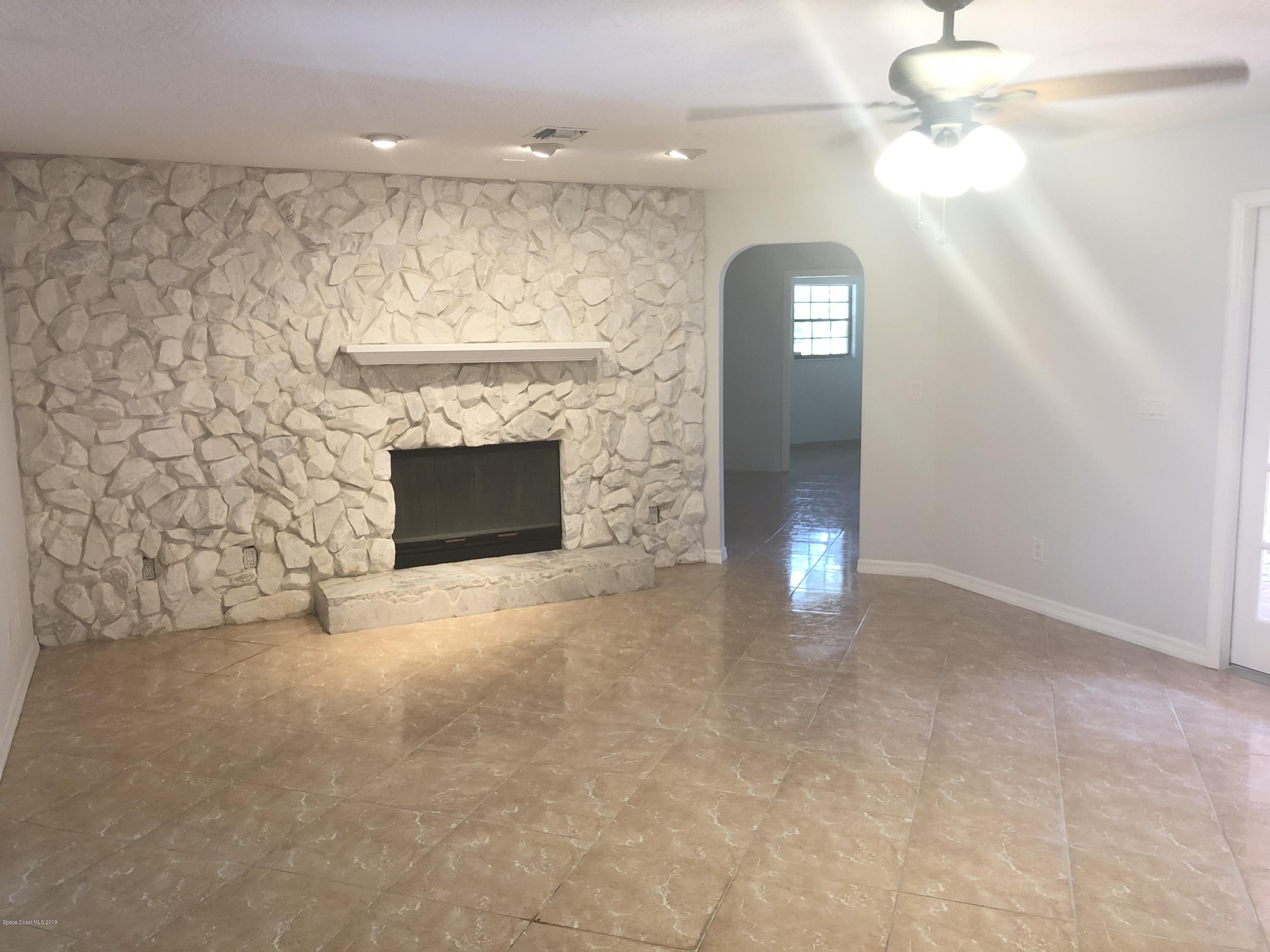 4400 Country Road Melbourne, FL 32934 - Photo 3 of 20 4400 Country - 6