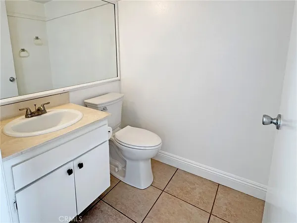 $3,985 | 13 Sage, Irvine, CA 92604