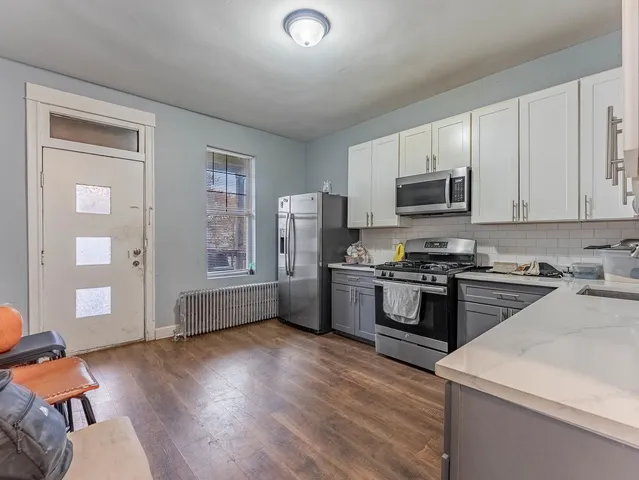 $410,000 | 4044 West Potomac Avenue, Chicago, IL 60651