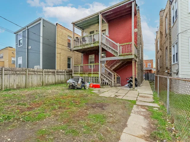 $410,000 | 4044 West Potomac Avenue, Chicago, IL 60651