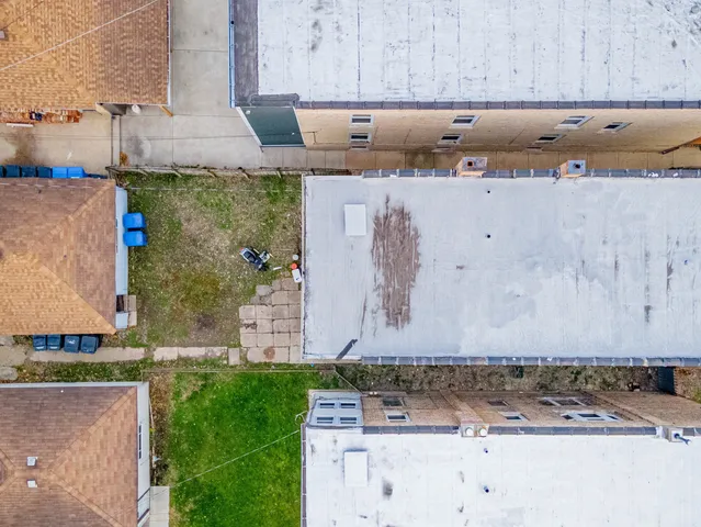 $410,000 | 4044 West Potomac Avenue, Chicago, IL 60651