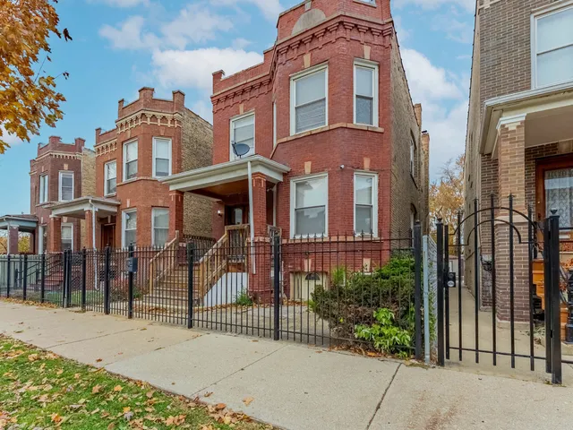 $410,000 | 4044 West Potomac Avenue, Chicago, IL 60651