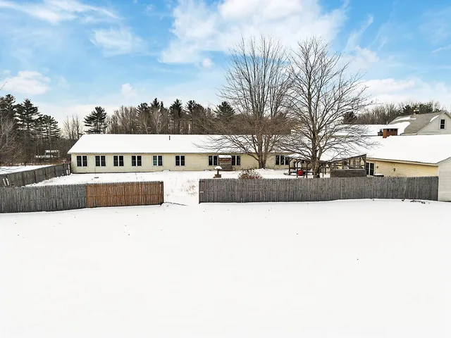 $1,290,000 | 457 Old Lewiston Road, Winthrop, ME 04364