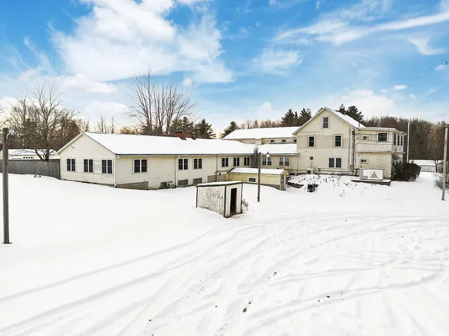 $1,290,000 | 457 Old Lewiston Road, Winthrop, ME 04364