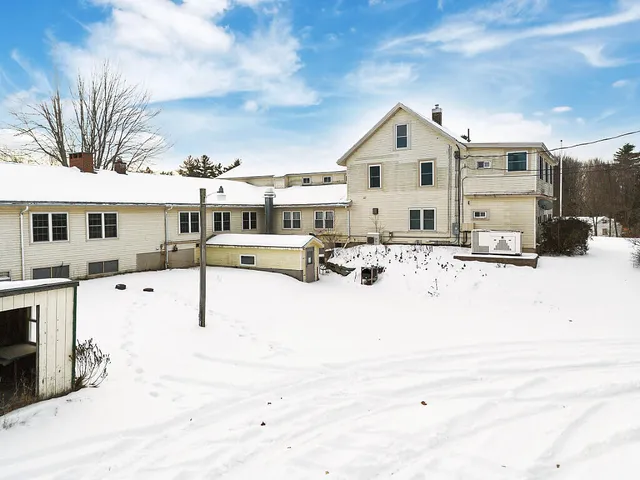 $1,290,000 | 457 Old Lewiston Road, Winthrop, ME 04364