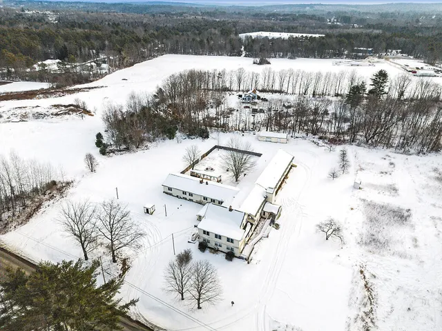 $1,290,000 | 457 Old Lewiston Road, Winthrop, ME 04364