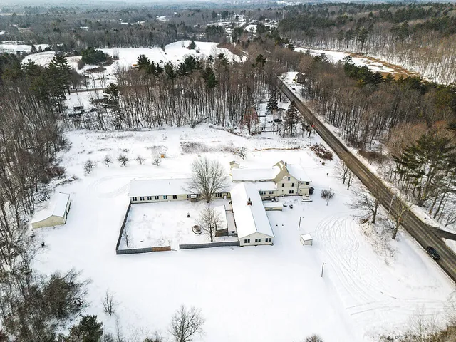 $1,290,000 | 457 Old Lewiston Road, Winthrop, ME 04364