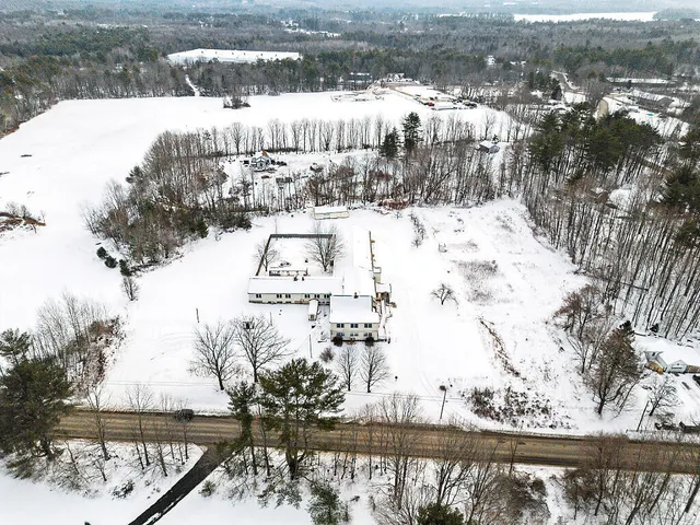 $1,290,000 | 457 Old Lewiston Road, Winthrop, ME 04364